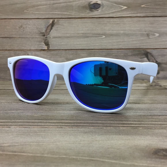 O2 Eyewear 97800 Matte Mirrored Sunglasses(W) - Picture 4 of 7